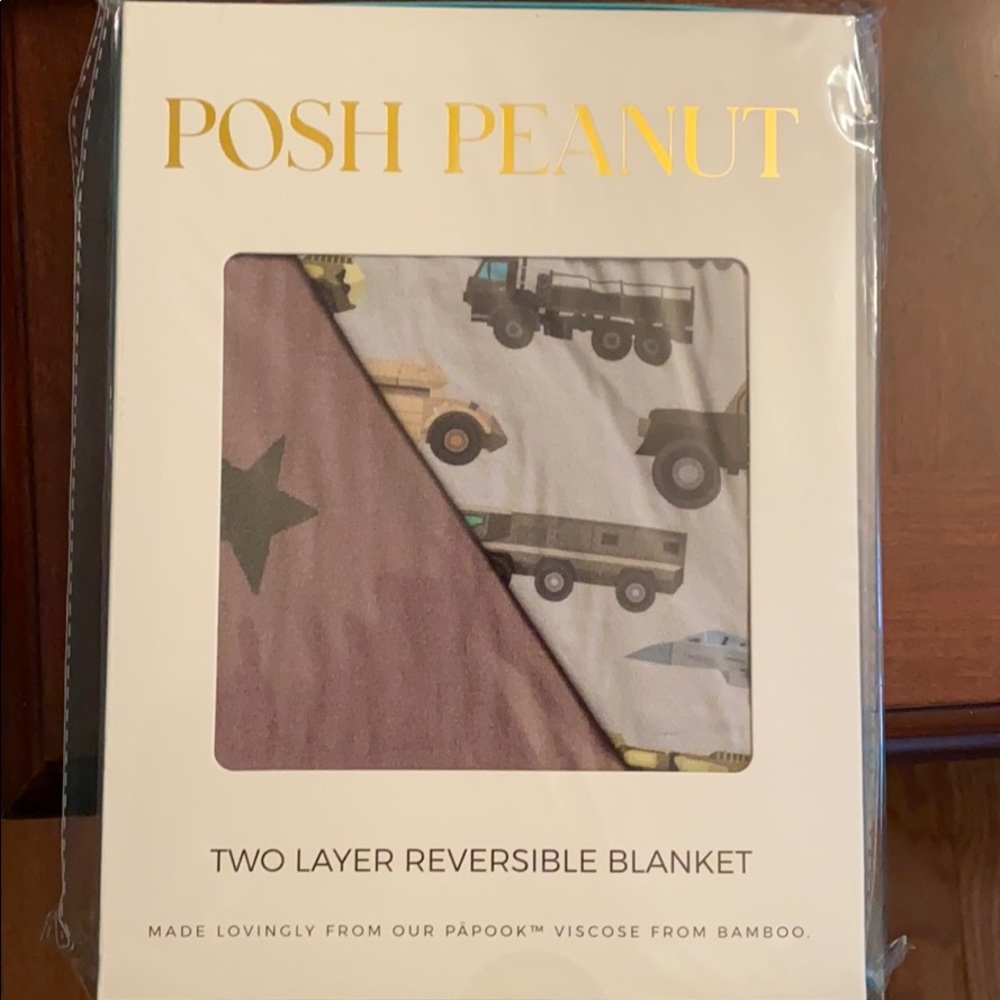 Posh Peanut Cash and Walker Patoo